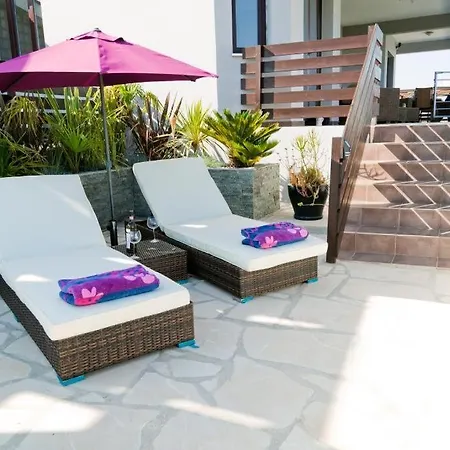 Arcadia, Kallepia 别墅