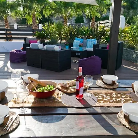 别墅 Arcadia, Kallepia